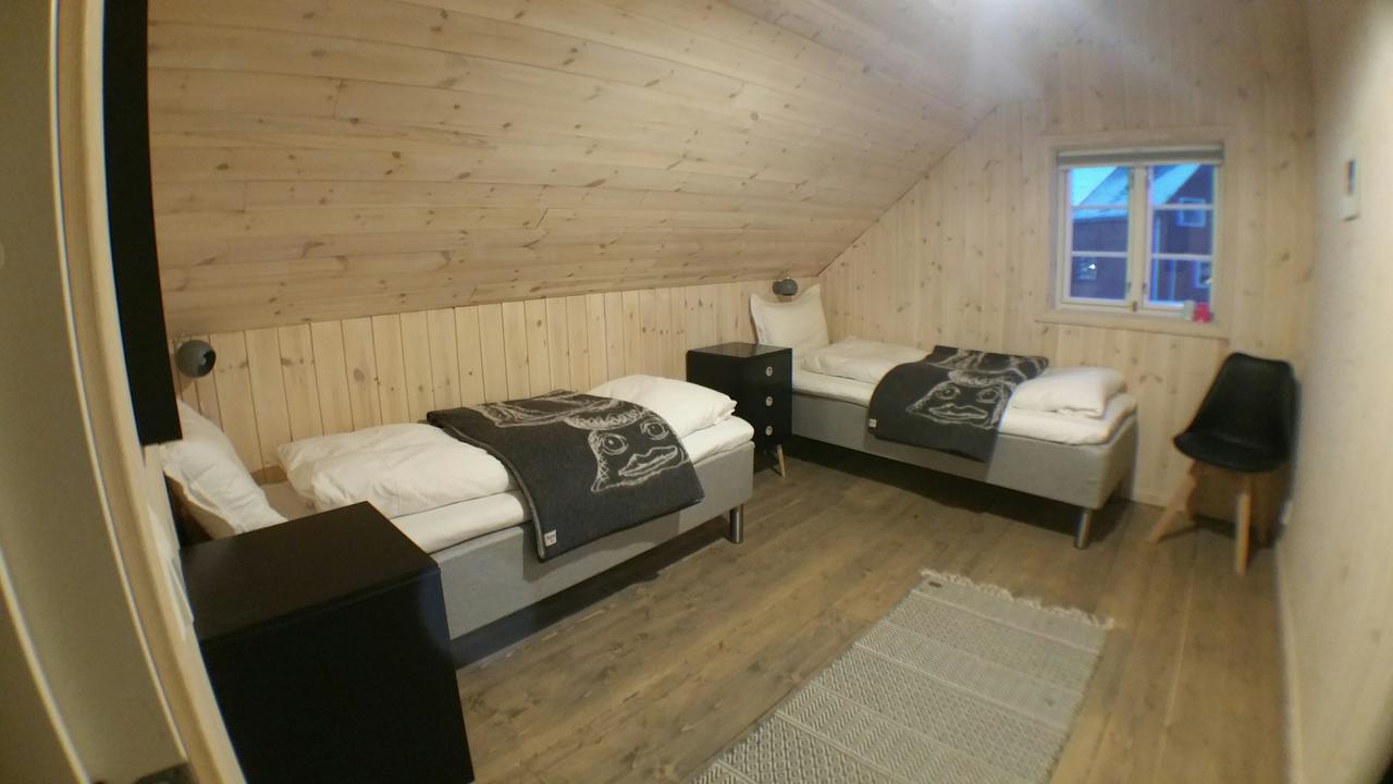 Lysvoldbrygga Bed & Breakfast Henningsvær Eksteriør bilde